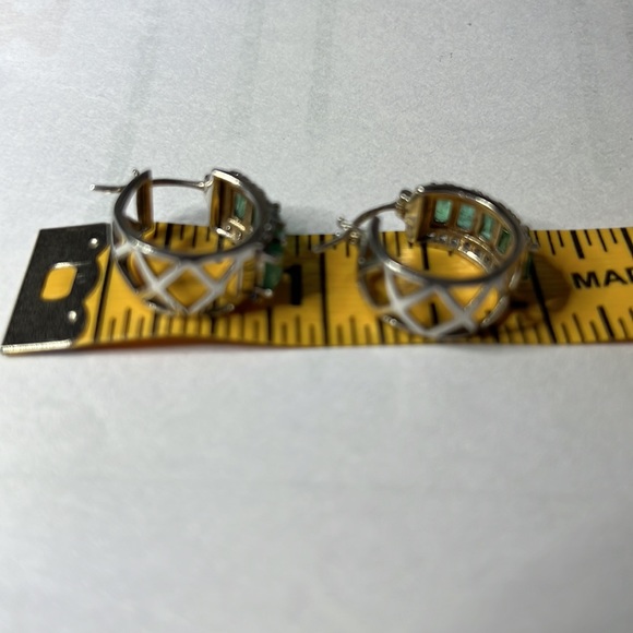 Emerald and diamonds hoop earrings in sterling silver 925 - Picture 5 of 6